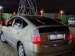 Toyota Prius-5