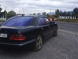 Mercedes E 240-7