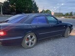 Mercedes E 240-3