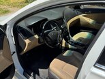 Hyundai Sonata-8