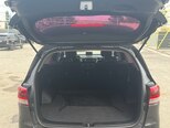 Kia Sorento-13