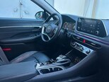 Hyundai Sonata-12