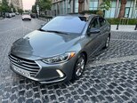 Hyundai Elantra-3