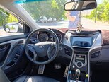 Hyundai Elantra-3