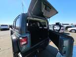Jeep Wrangler-14