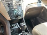 Hyundai Santa Fe-12