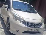 Nissan Note-5