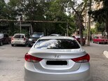 Hyundai Elantra-3
