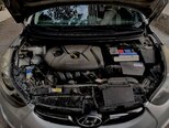Hyundai Elantra-11