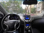 Hyundai Elantra-8