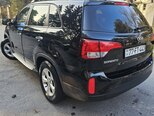 Kia Sorento-2