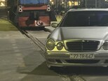 Mercedes E 240-5