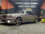 Mercedes E 240-8