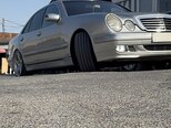 Mercedes E 240-11