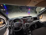 Ford Transit-14
