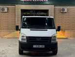 Ford Transit-4