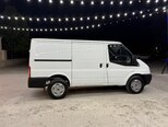 Ford Transit-6