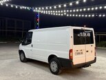 Ford Transit-9