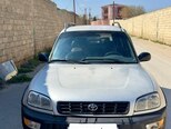 Toyota RAV4-1
