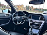Hyundai Sonata-12