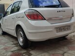 Opel Astra-12