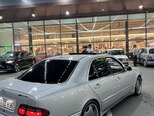 Mercedes E 240-5