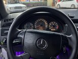 Mercedes E 240-10
