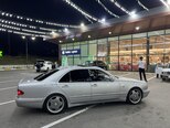 Mercedes E 240-6