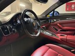 Porsche Panamera GTS-7