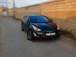 Hyundai Elantra-18