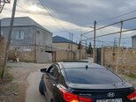 Hyundai Elantra-12