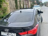 Hyundai Elantra-6