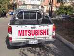 Mitsubishi L200-2