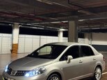 Nissan Tiida-1