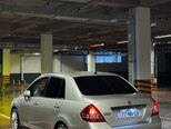 Nissan Tiida-3