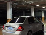 Nissan Tiida-4