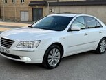 Hyundai Sonata-2
