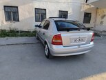 Opel Astra-10