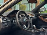 BMW 330-19
