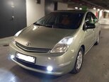 Toyota Prius-3