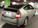 Toyota Prius-5