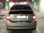 Toyota Prius-4