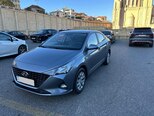 Hyundai Accent-7