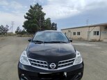 Nissan Tiida-1