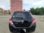Nissan Tiida-2