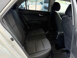 Kia Rio-11