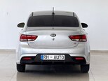 Kia Rio-5