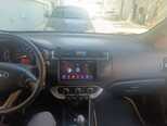 Kia Rio-7