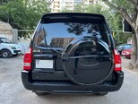 Mitsubishi Pajero-7