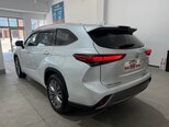 Toyota Highlander-4